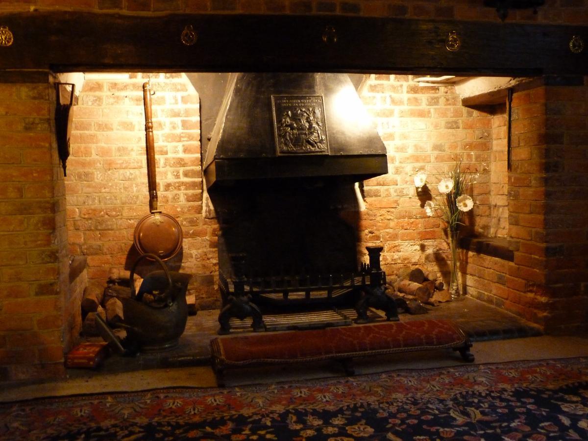 Tudor Cottage Ашфорд Экстерьер фото